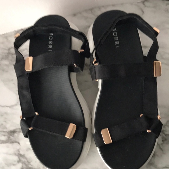 TORRID black sandals with sneaker bottoms - Picture 3 of 6